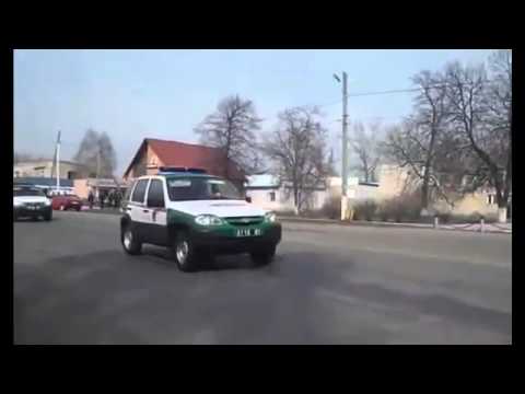 Ukraine War • A column of armoured vehicles and military trucks   Ukraine News