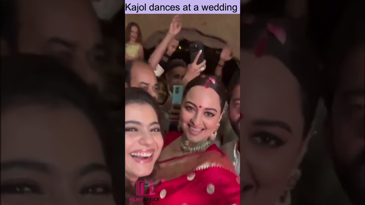 Kajol dances at a wedding #shorts