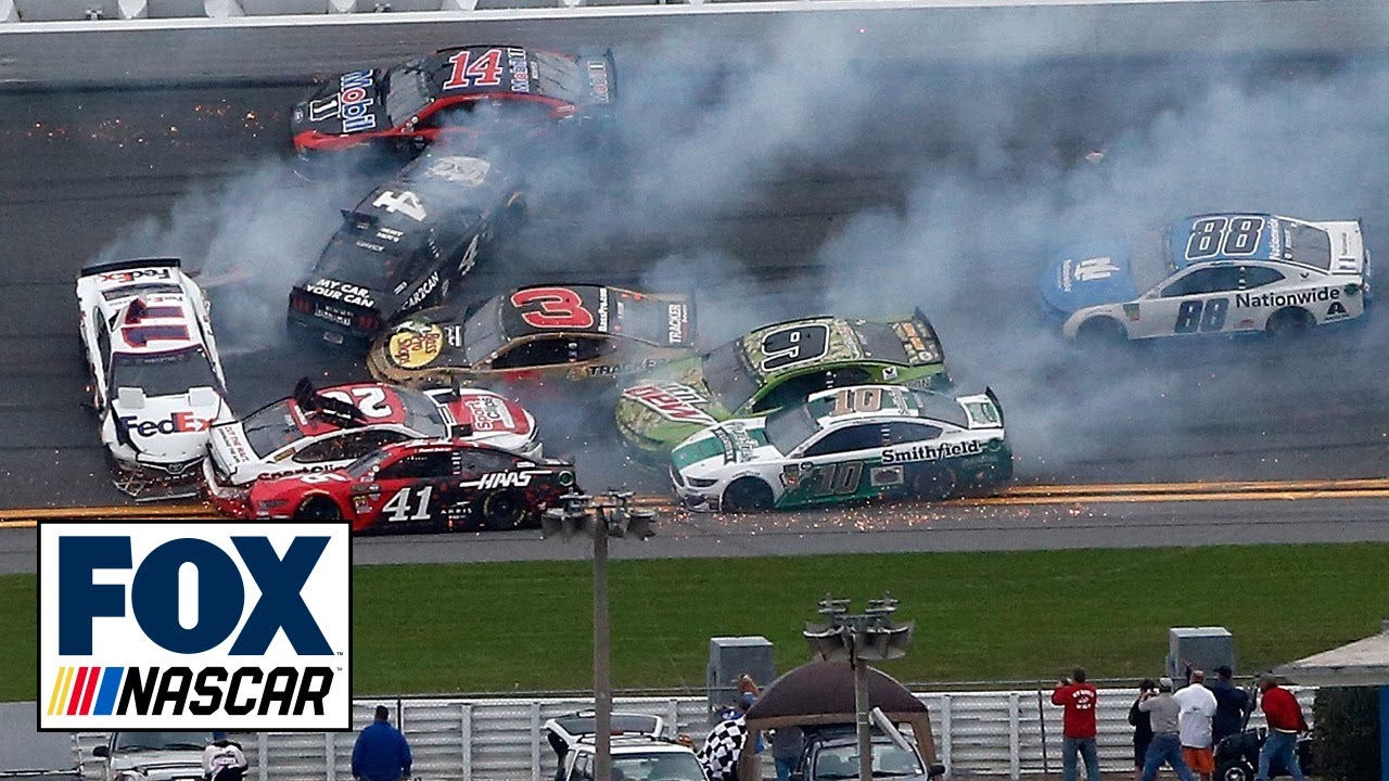 Jimmie Johnson triggers massive wreck, goes on to win The Clash | NASCAR RACE HUB